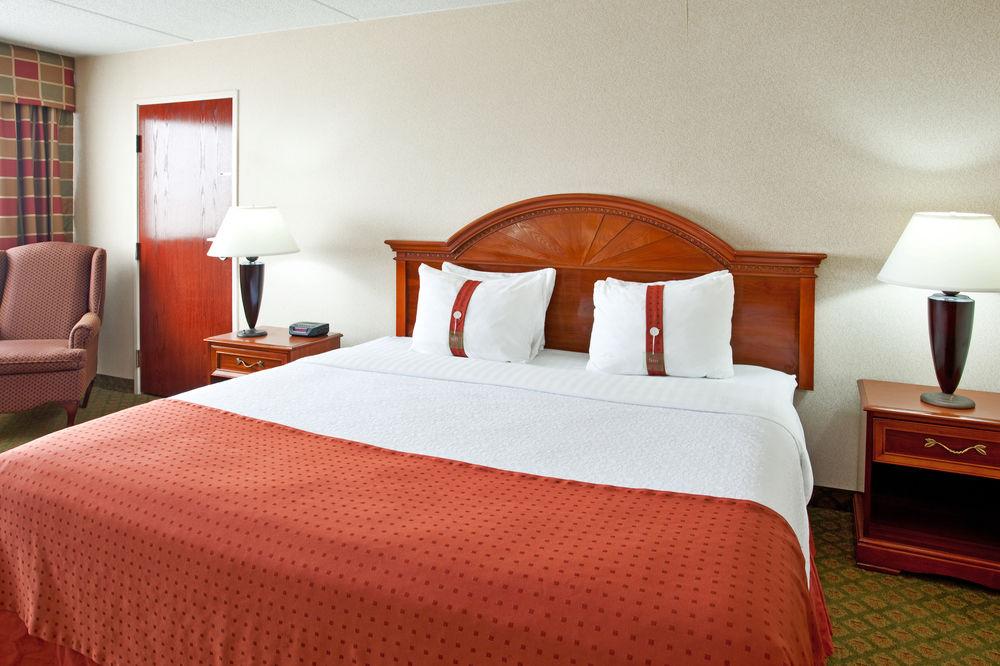Delta Hotels By Marriott Muskegon Convention Center Ngoại thất bức ảnh
