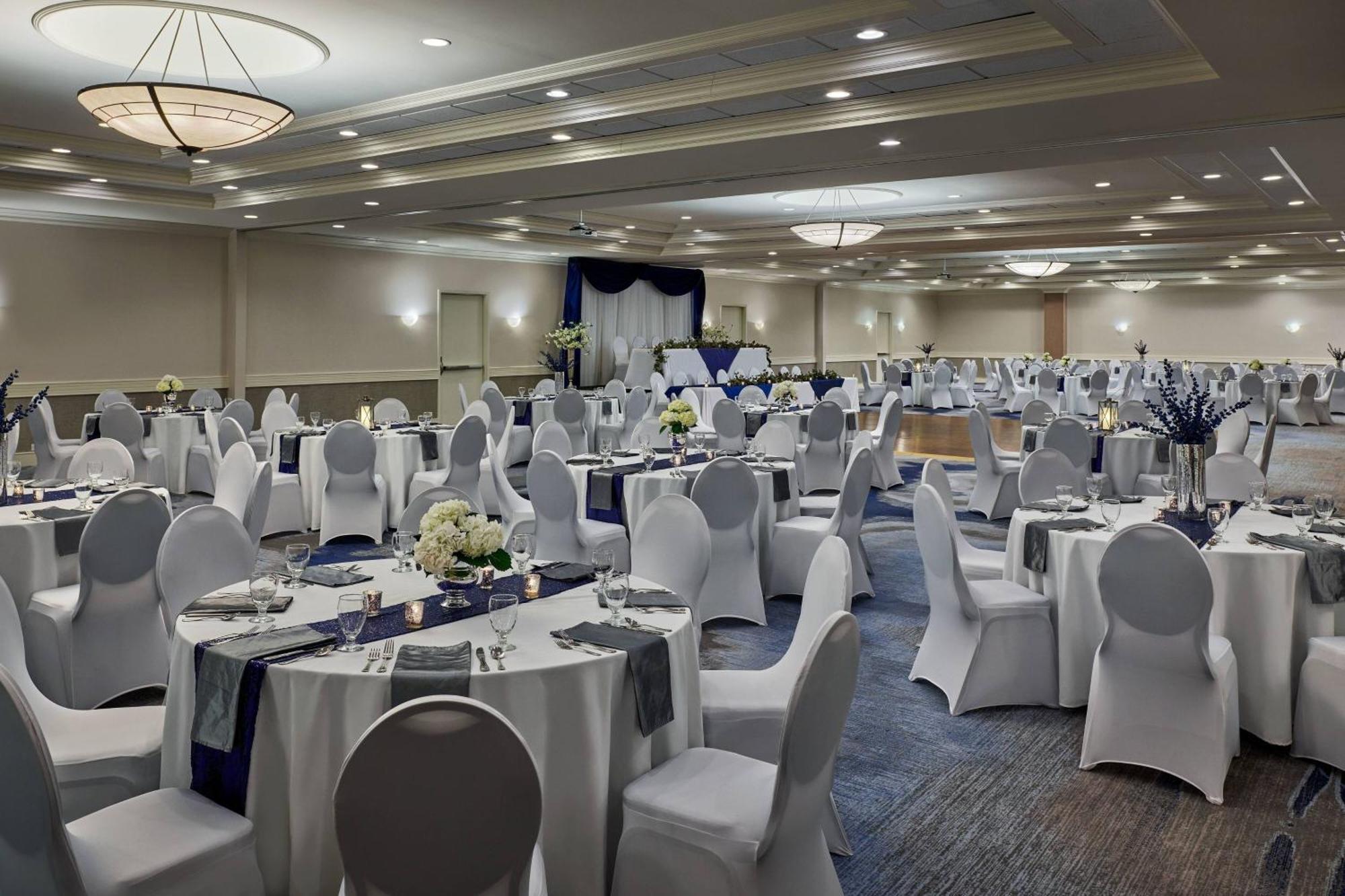 Delta Hotels By Marriott Muskegon Convention Center Ngoại thất bức ảnh