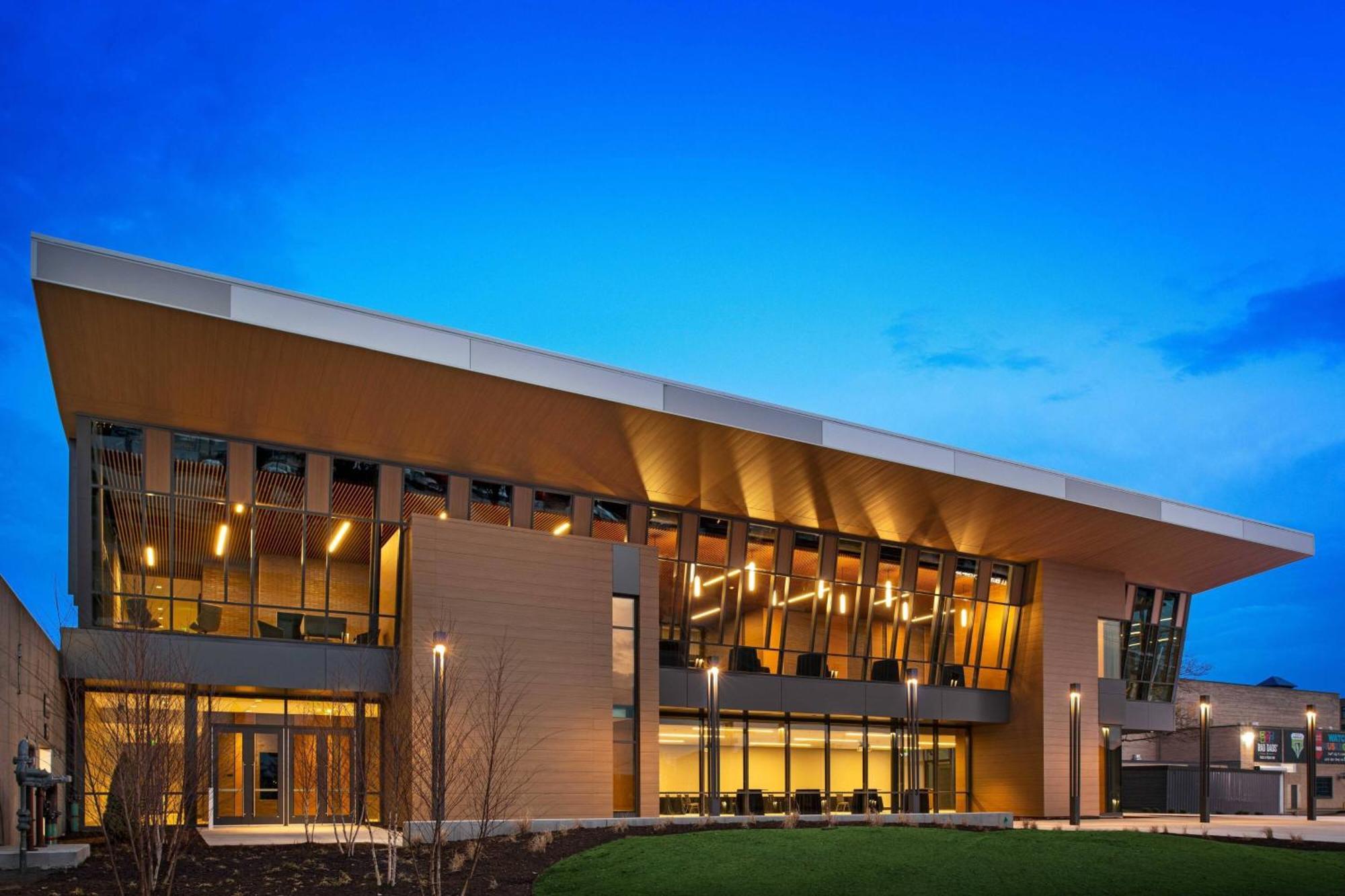 Delta Hotels By Marriott Muskegon Convention Center Ngoại thất bức ảnh