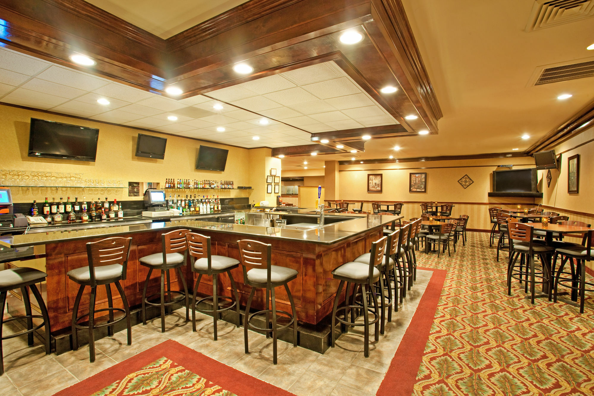 Delta Hotels By Marriott Muskegon Convention Center Ngoại thất bức ảnh